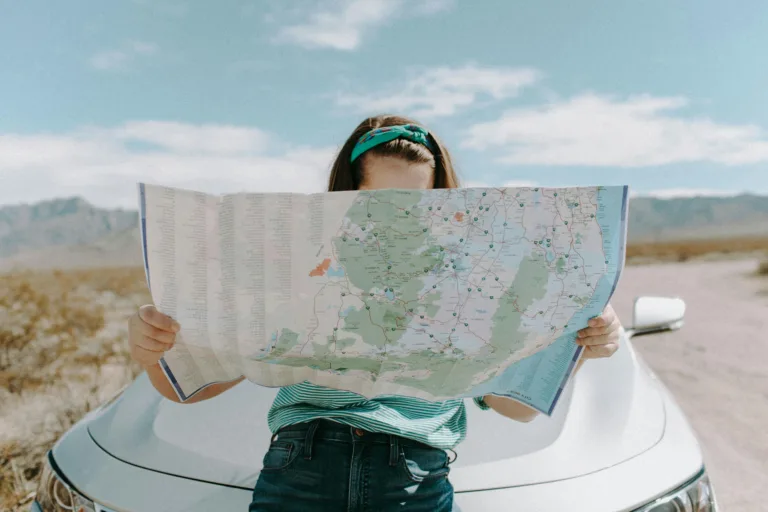 girl with head in map