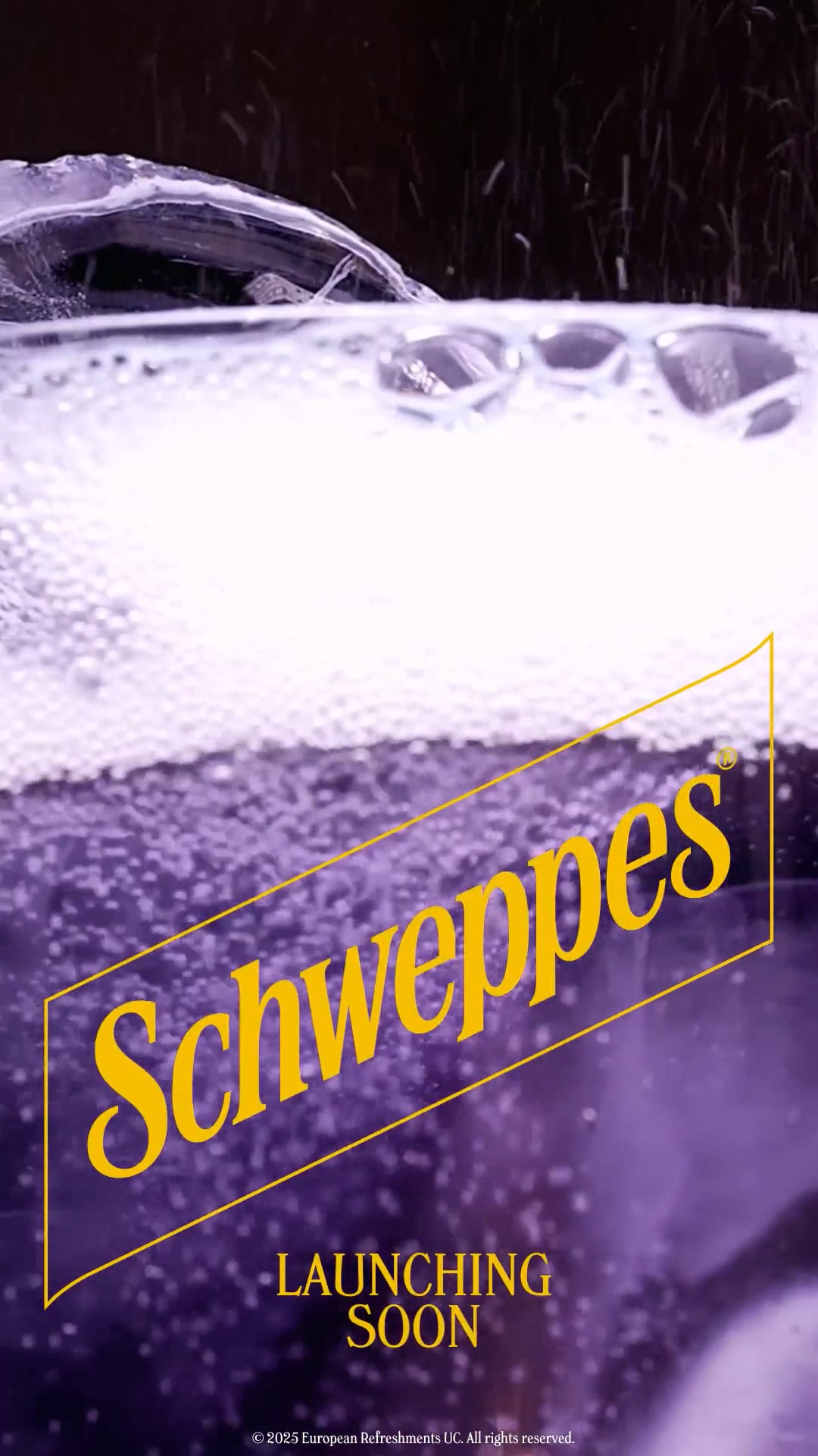 Schweppes bubbling